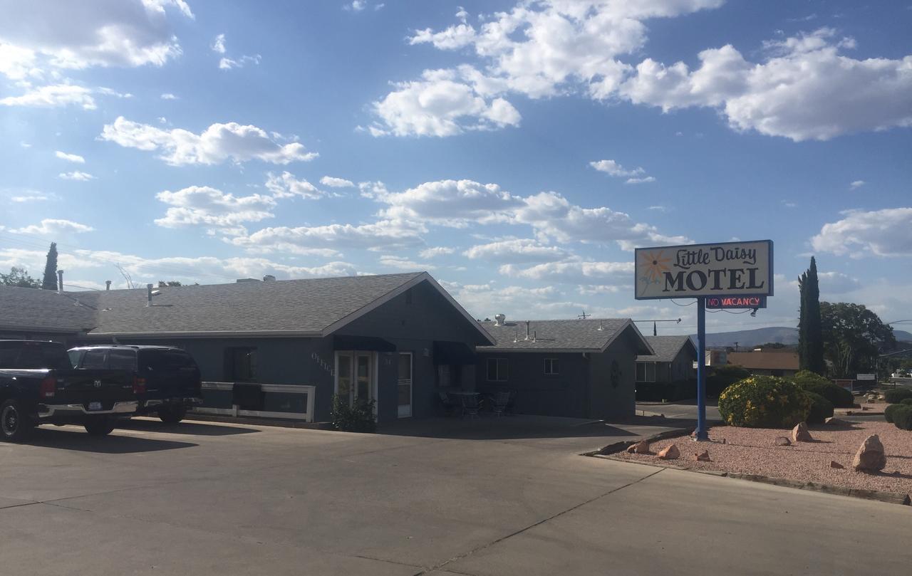 Little Daisy Motel Коттонвуд Экстерьер фото